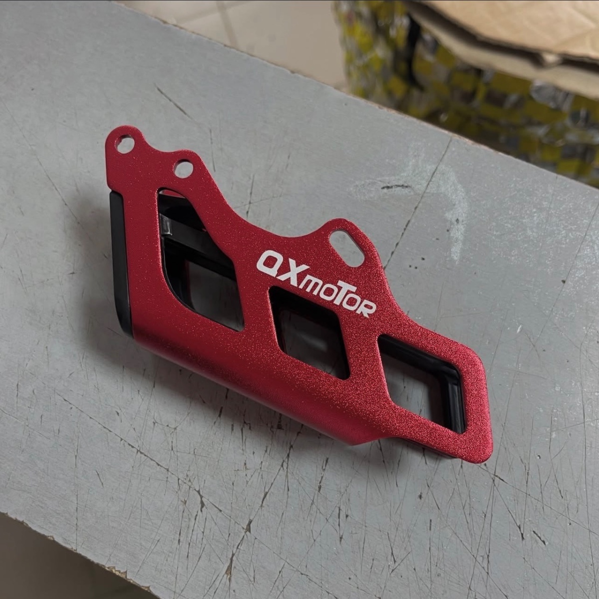 Ловушка ланцюга до KOVI 250 та 300cc - Red