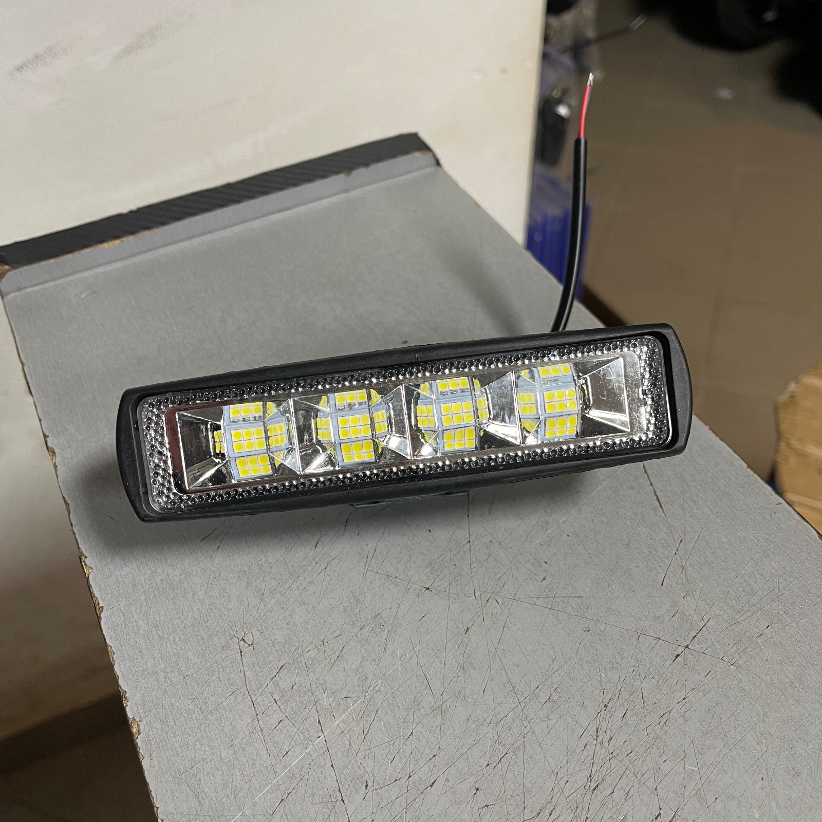 Додаткове світло (Led лампа), широка область освітлення