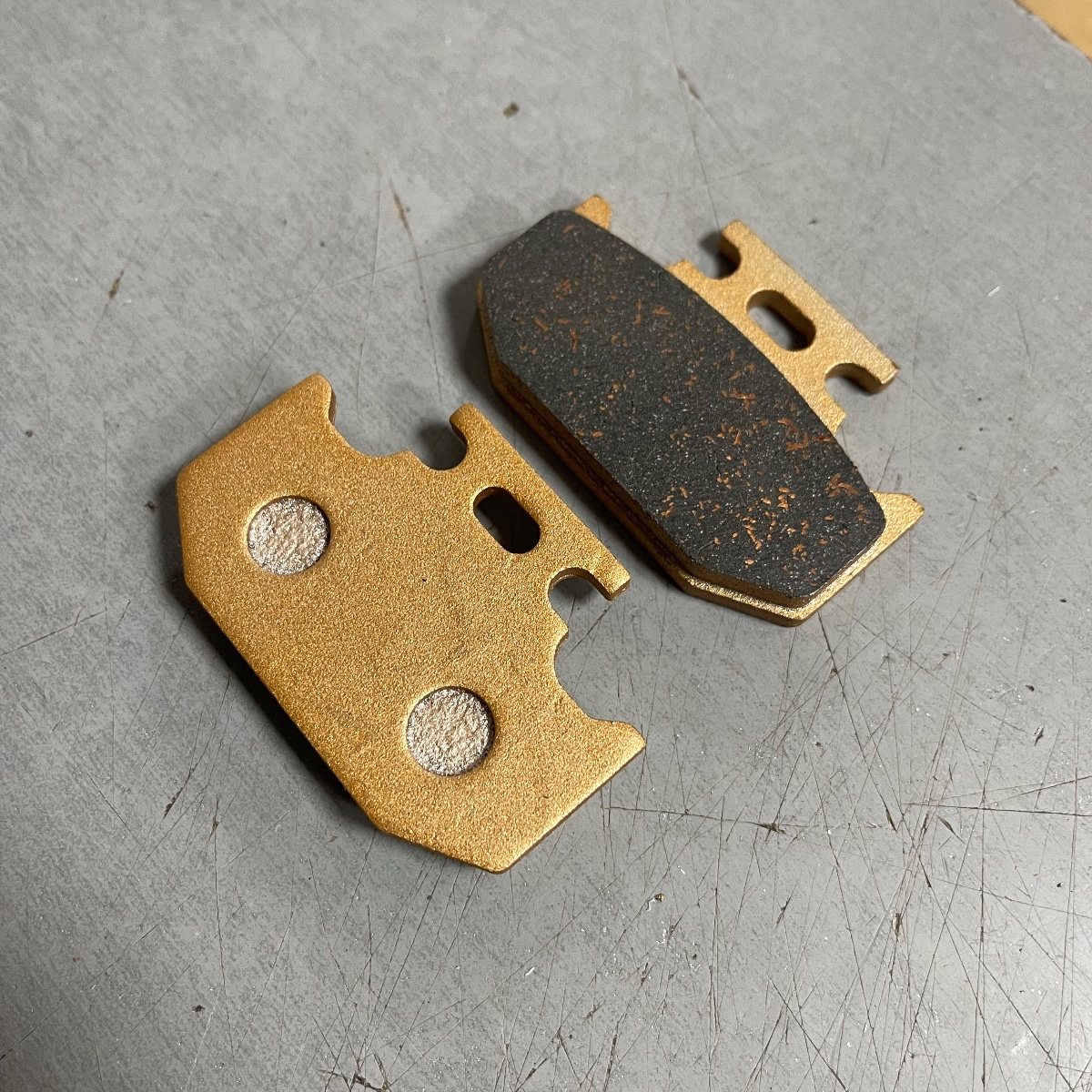 Тормозні колодки (дискові) Shineray Tricker 250 (Задні) - Gold