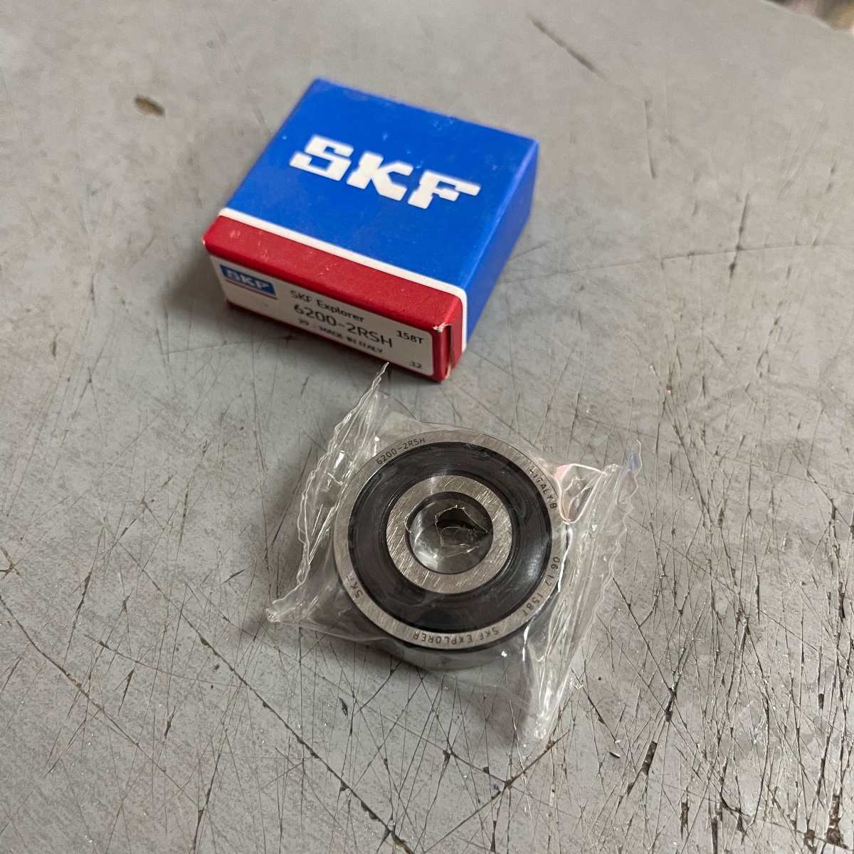 Підшибник 6200-2RS SKF (30*10*9)мм