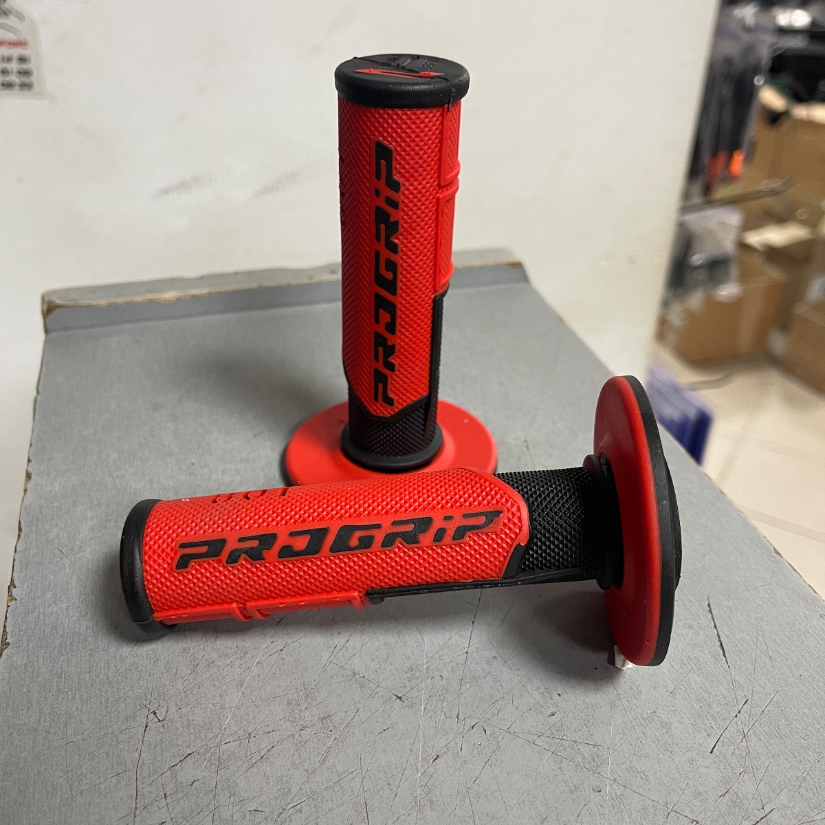 Ручки руля (гріпси) ProGrip - Red