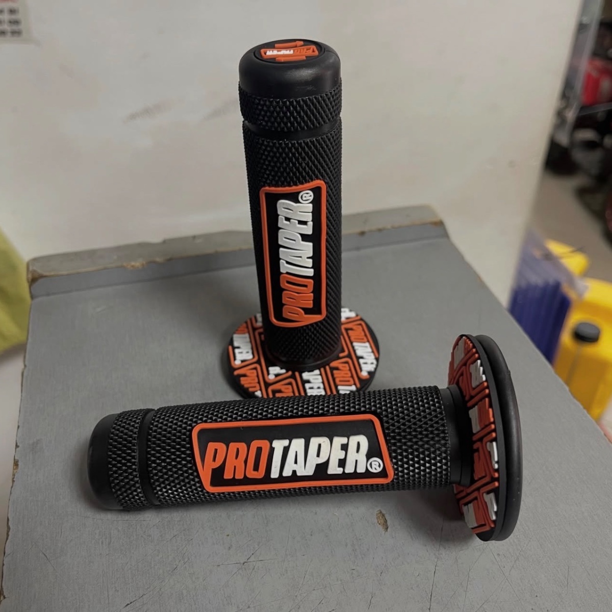 Ручки руля (Гріпси) ProTaper - Black/Orange