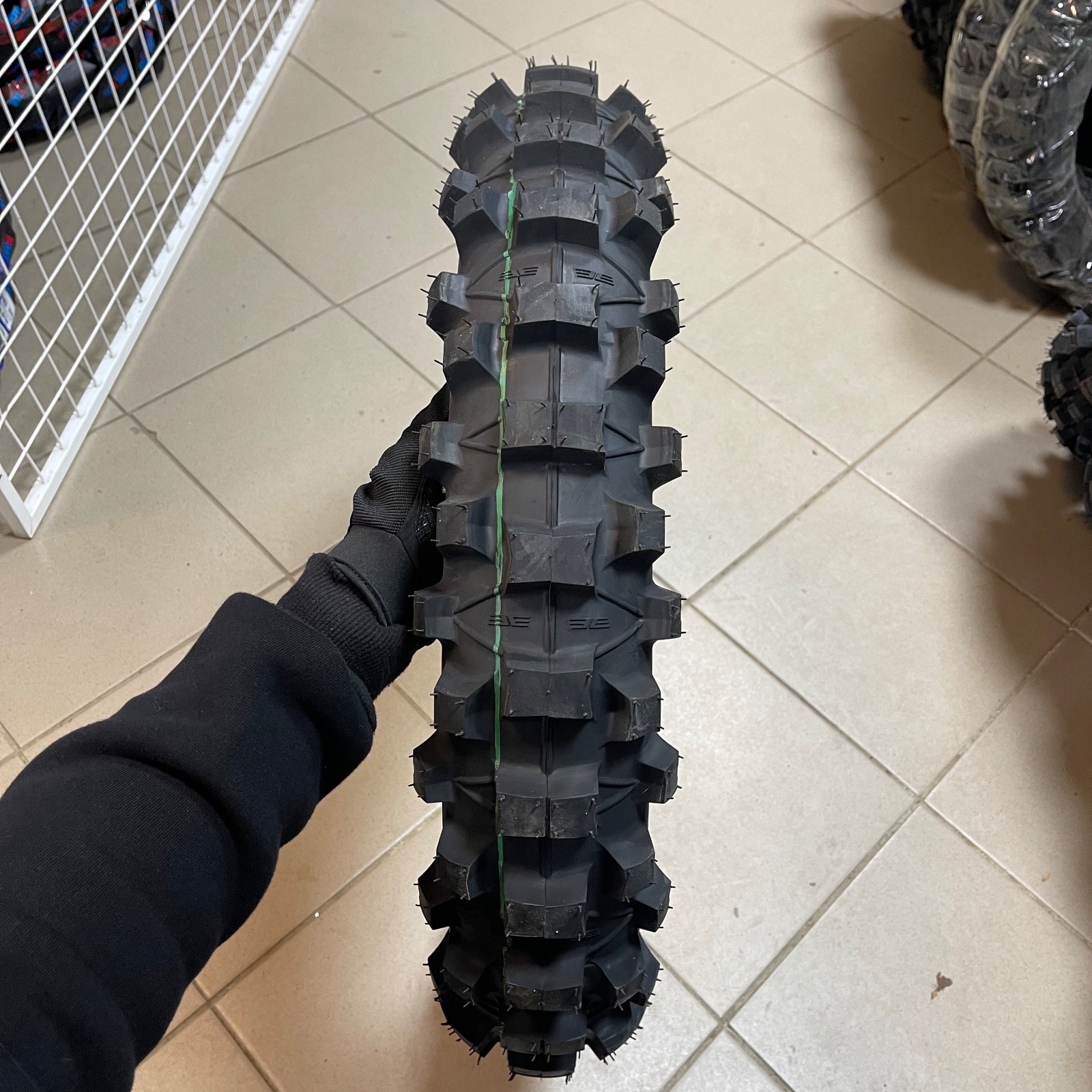 Аналог Michelin Starcross 5 (120/90-18) зелена лінія - Green Line